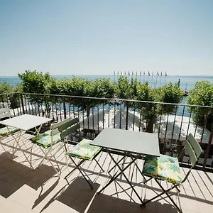 Apartment Welcome Traveller La Casa Degli Acquerelli