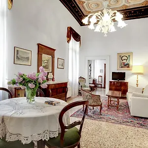Apartment Testa