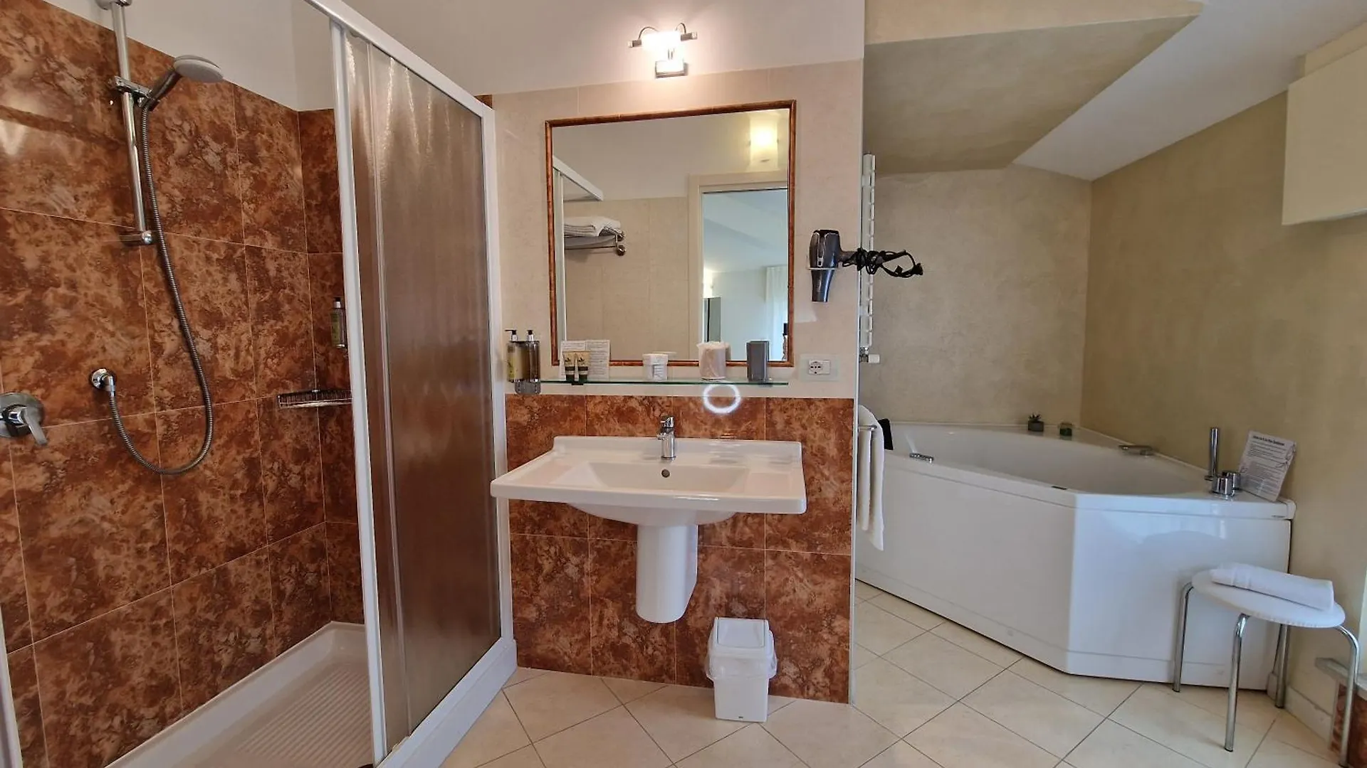 Hotel Villa Anthea Garda