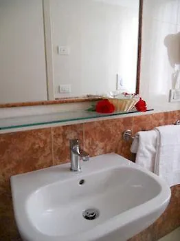 Hotel Villa Anthea Garda